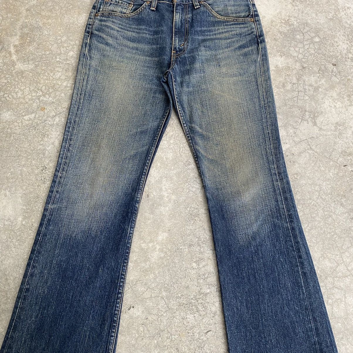 Levi's Vintage Levis 517 Faded Muddy Blue Bootcut Flared Jeans Size US 32 / EU 48 - 4 Thumbnail