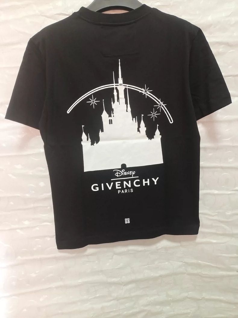 Givenchy Givenchy Trend Brand New Summer Casual Short Sleeve Size US S / EU 44-46 / 1 - 2 Thumbnail