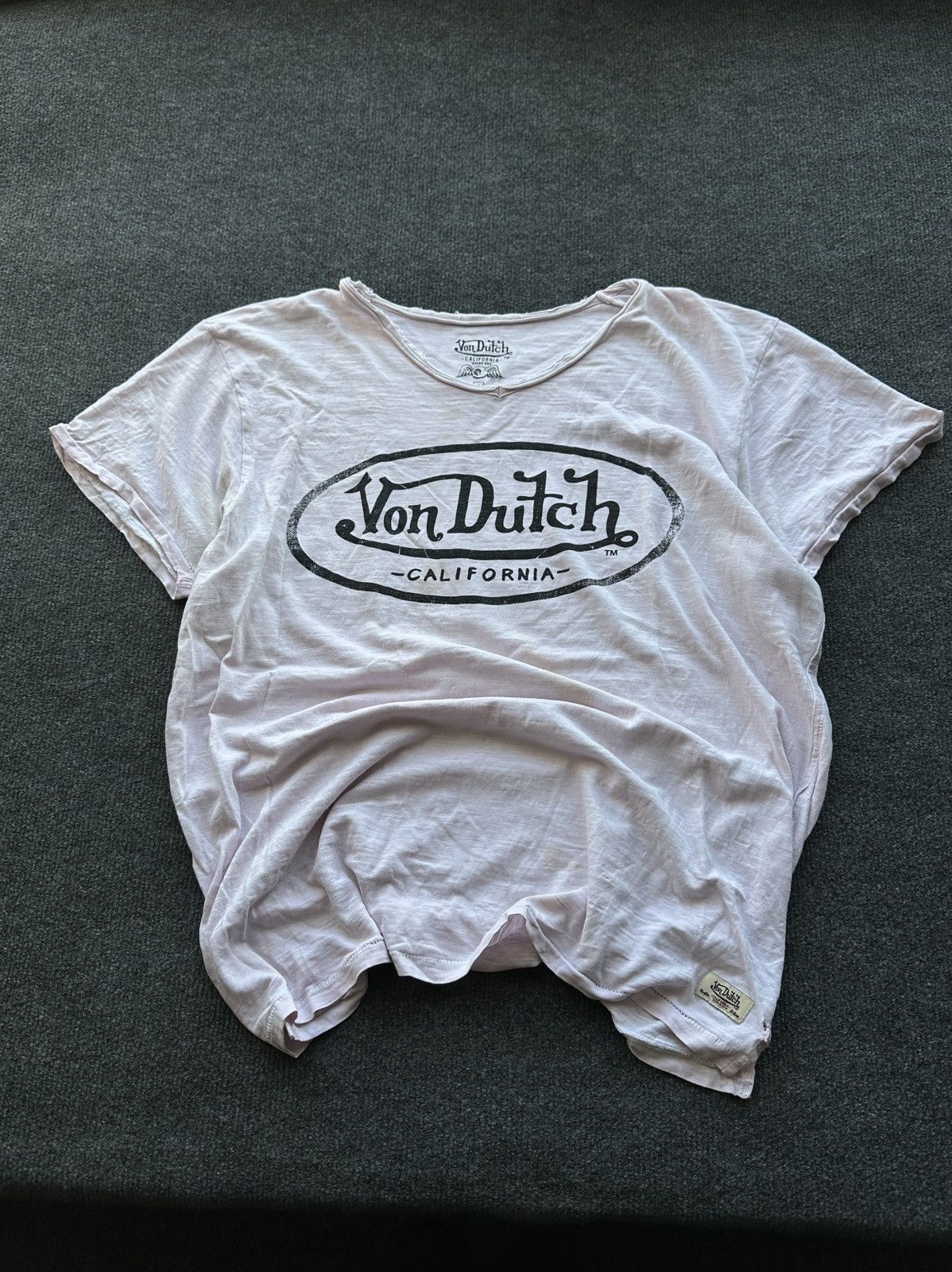 Von Dutch 🚨Y2K VON DUTCH BIG LOGO SUNFADED Y2K distressed style tee Size US XL / EU 56 / 4 - 1 Thumbnail