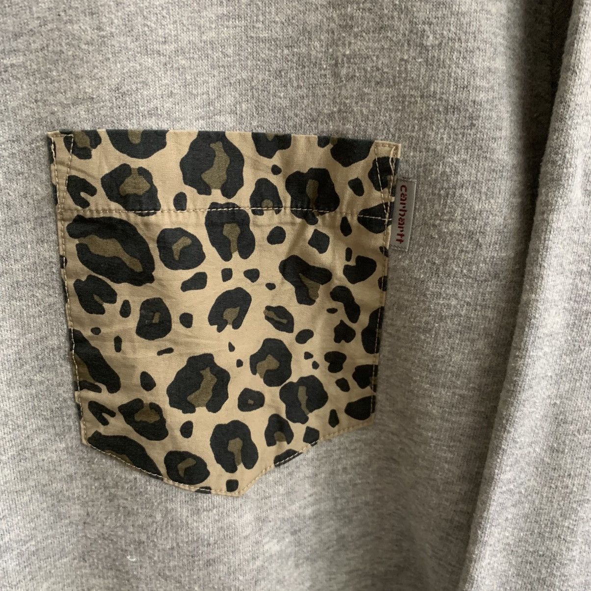 Carhartt × Vintage Carhartt Sweatshirt Rare Pocket Design Large Streetwear Size US L / EU 52-54 / 3 - 6 Thumbnail