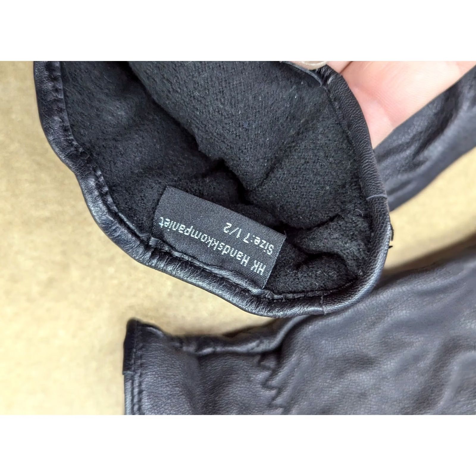 Vintage Genuine Leather Womens Gloves Size 7.5 Black Winter Lined Glove Ladies Fleece Lining Size M / US 6-8 / IT 42-44 - 7 Thumbnail