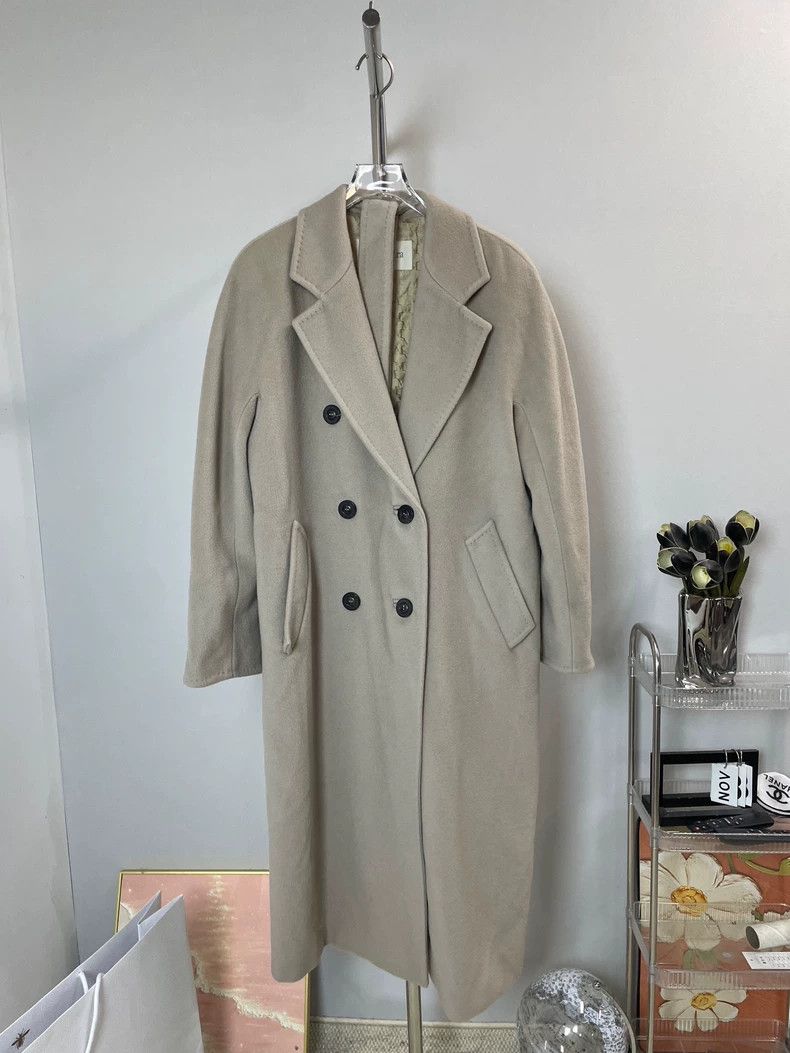 Max Mara Camel coat 101 80