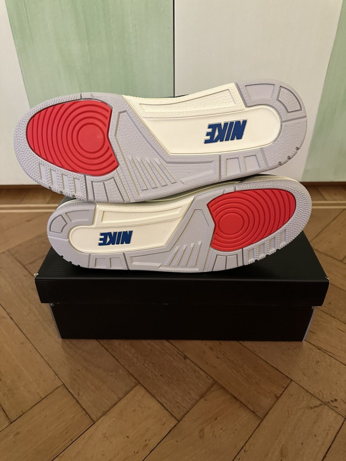Jordan Brand × Nike Jordan 3 Rare Air Size US 11 / EU 44 - 6 Thumbnail
