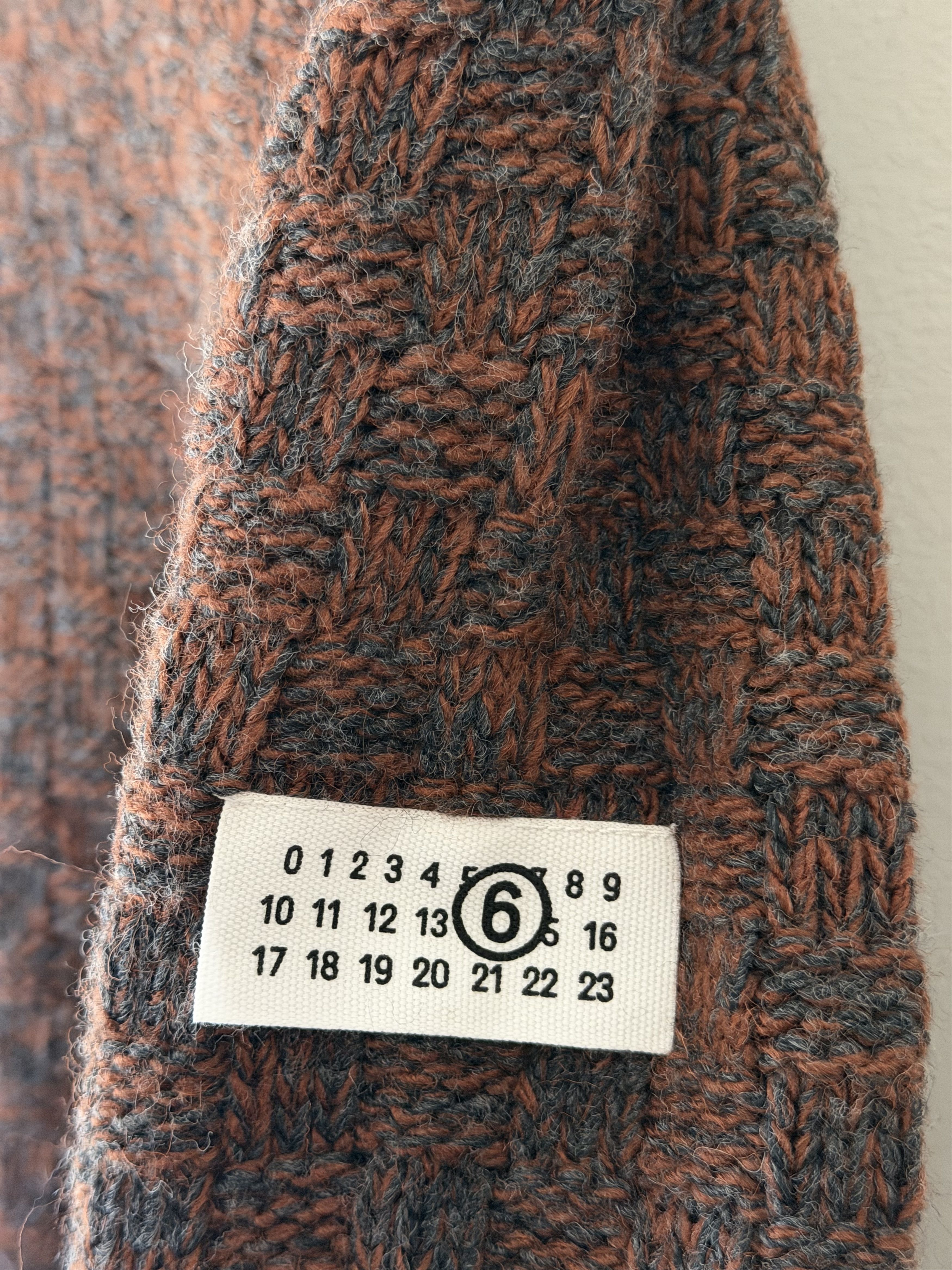 MM6 MM6 Maison Margiela Distressed Wool Sweater in Brown Size US XL / EU 56 / 4 - 5 Thumbnail