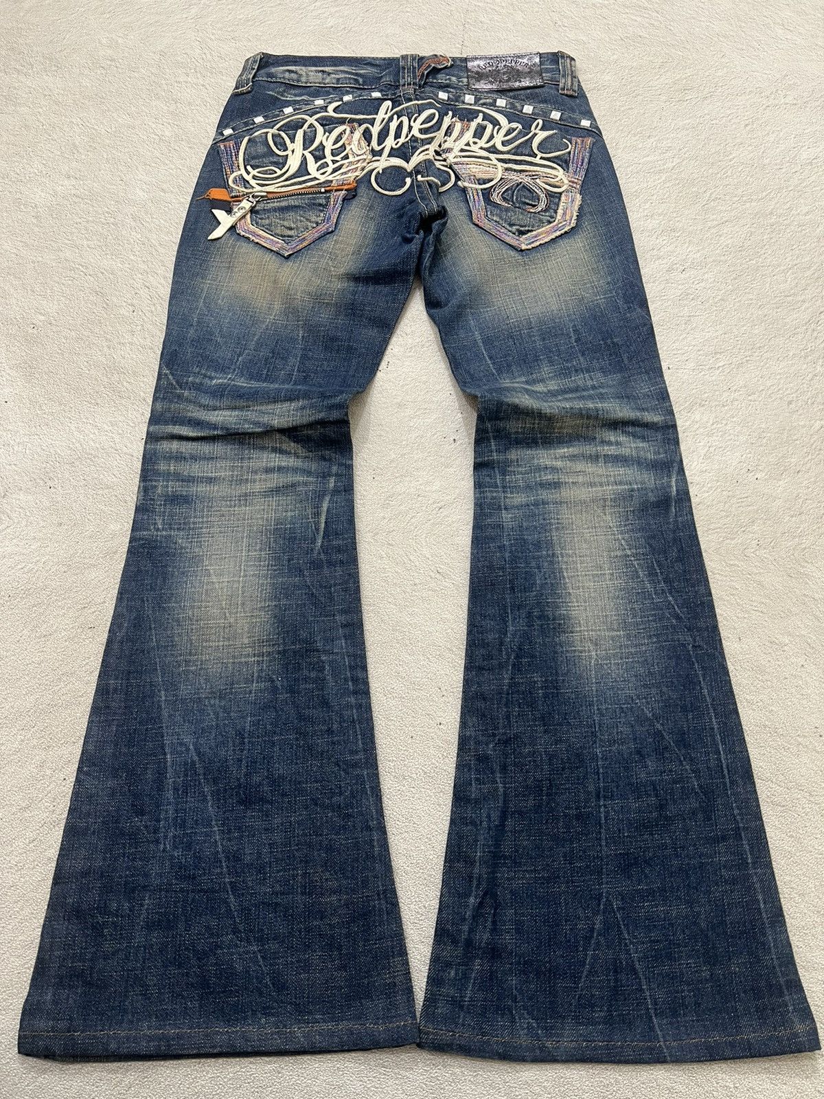 If Six Was Nine 2000s Red Pepper Studded Embroidery Flare Wash Jeans y2k Lgb Size US 28 / EU 44 - 1 Thumbnail