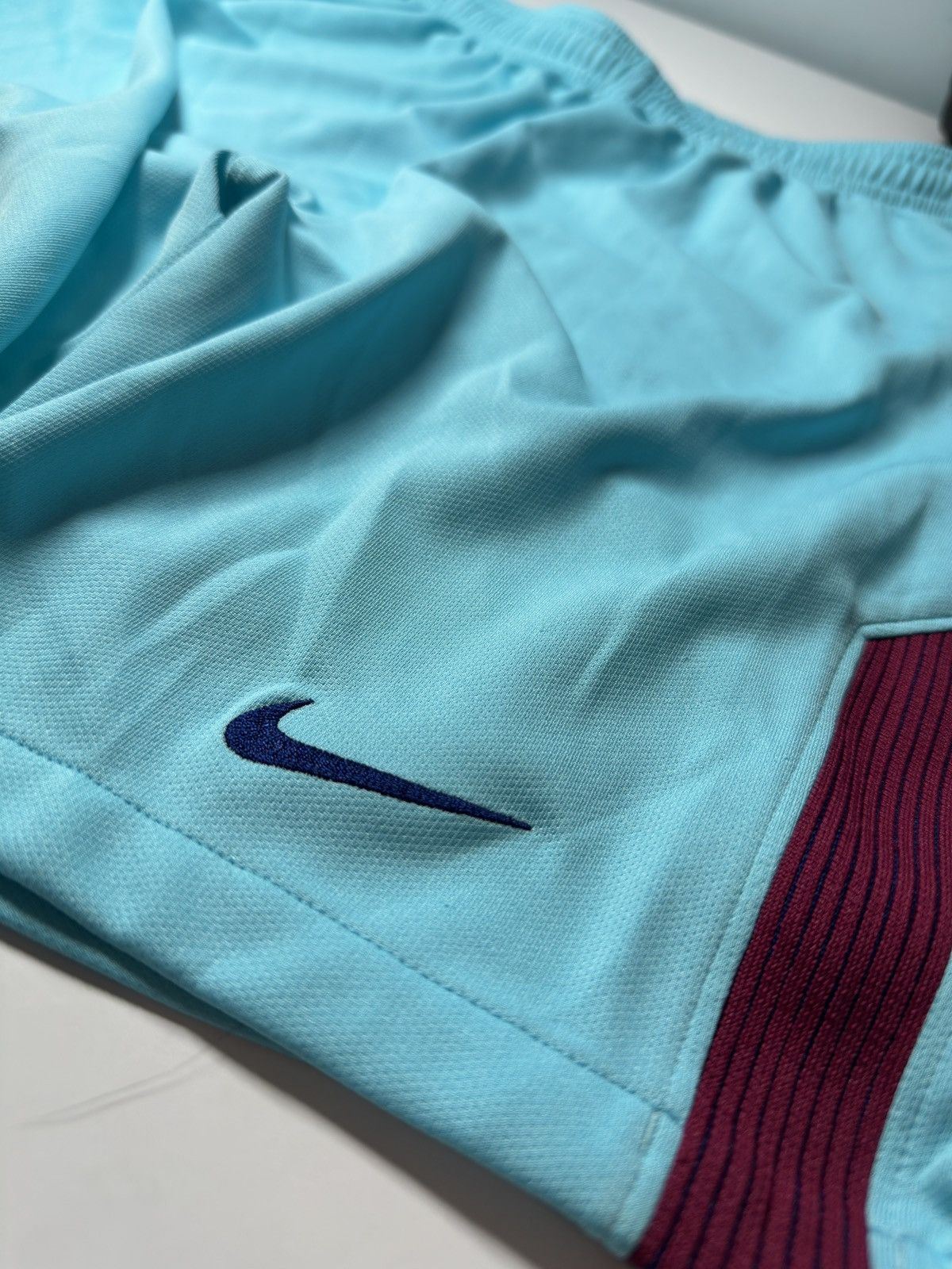 Nike NIKE DRI FIT Size US 40 / EU 56 - 2 Thumbnail