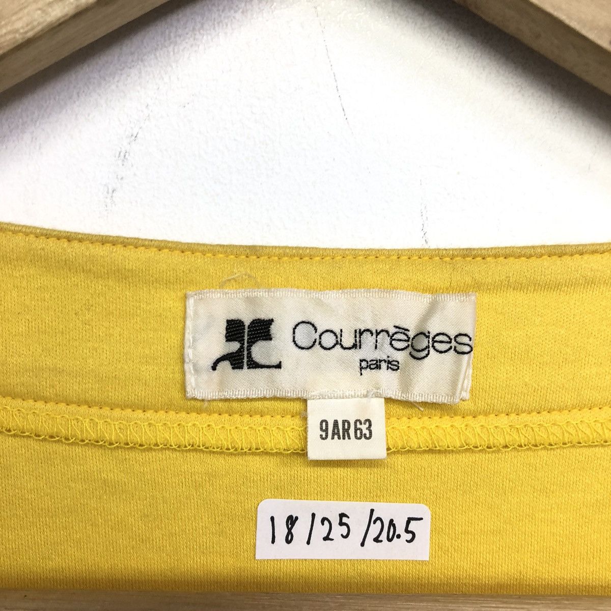 Courreges Vintage Courreges Paris Women Long Sleeve Button Logo Shirt Size S / US 4 / IT 40 - 12 Thumbnail