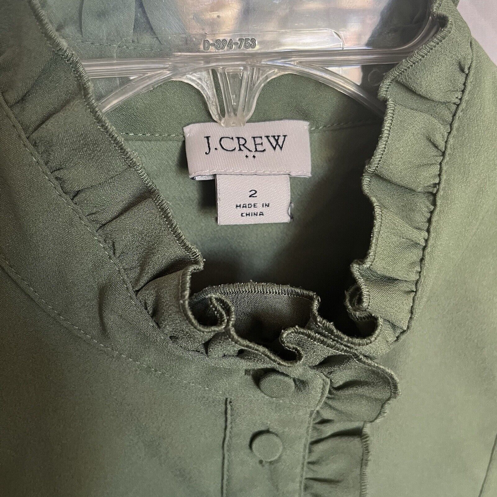 J.Crew 1/2 Button Ruffle-trim Sleeveless Ruffle Collar Blouse Size XS / US 0-2 / IT 36-38 - 2 Thumbnail