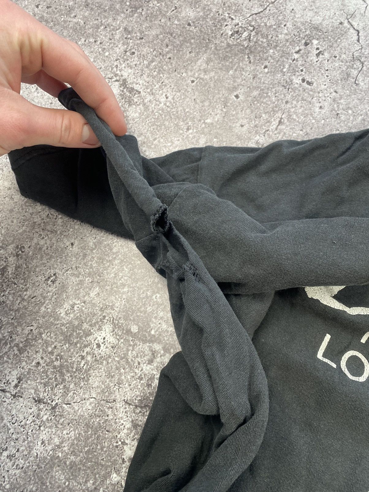 Stussy × Vintage Vintage Stussy Distressed faded black oversized Y2K t-shirt Size US L / EU 52-54 / 3 - 9 Thumbnail
