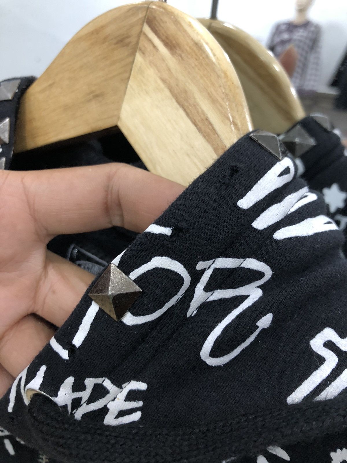 20471120 × Beauty Beast × Japanese Brand Major Made Studded Sleeveless Hooded Size US M / EU 48-50 / 2 - 6 Thumbnail