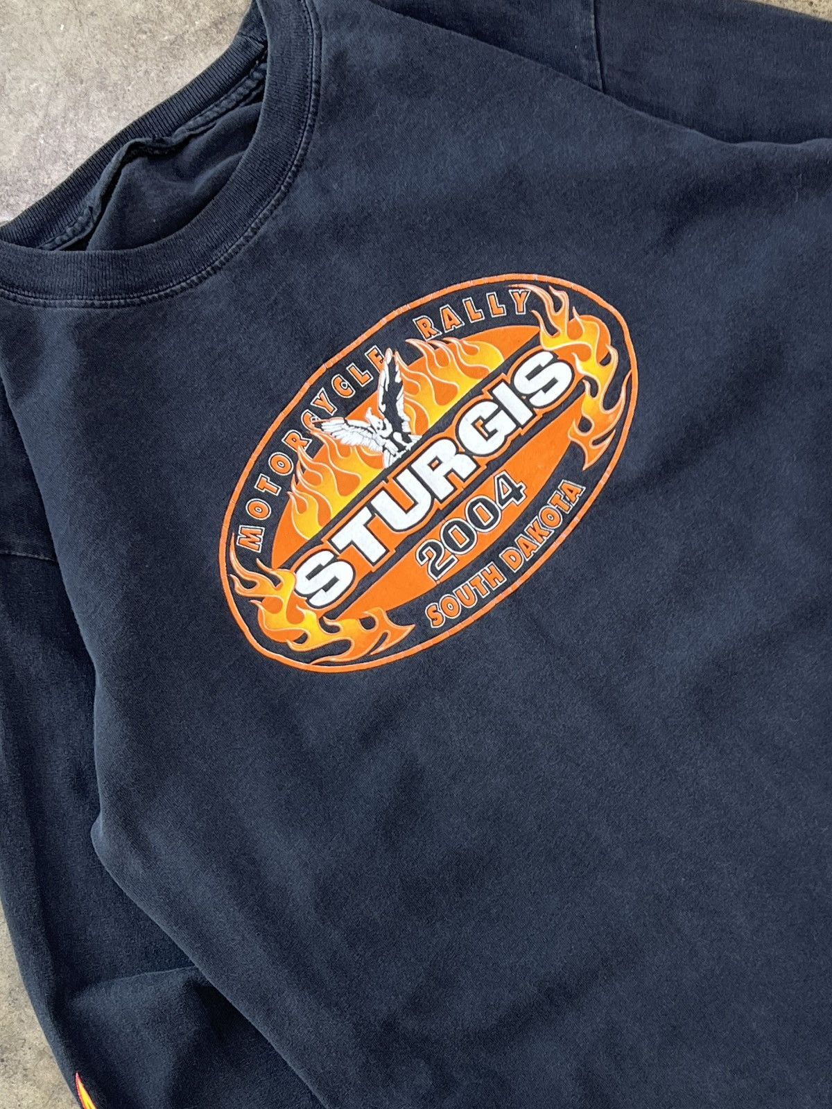 Harley Davidson Vintage 2004 Sturgis Motorcycle Rally Flame Sleeve Medium Size US M / EU 48-50 / 2 - 1 Thumbnail