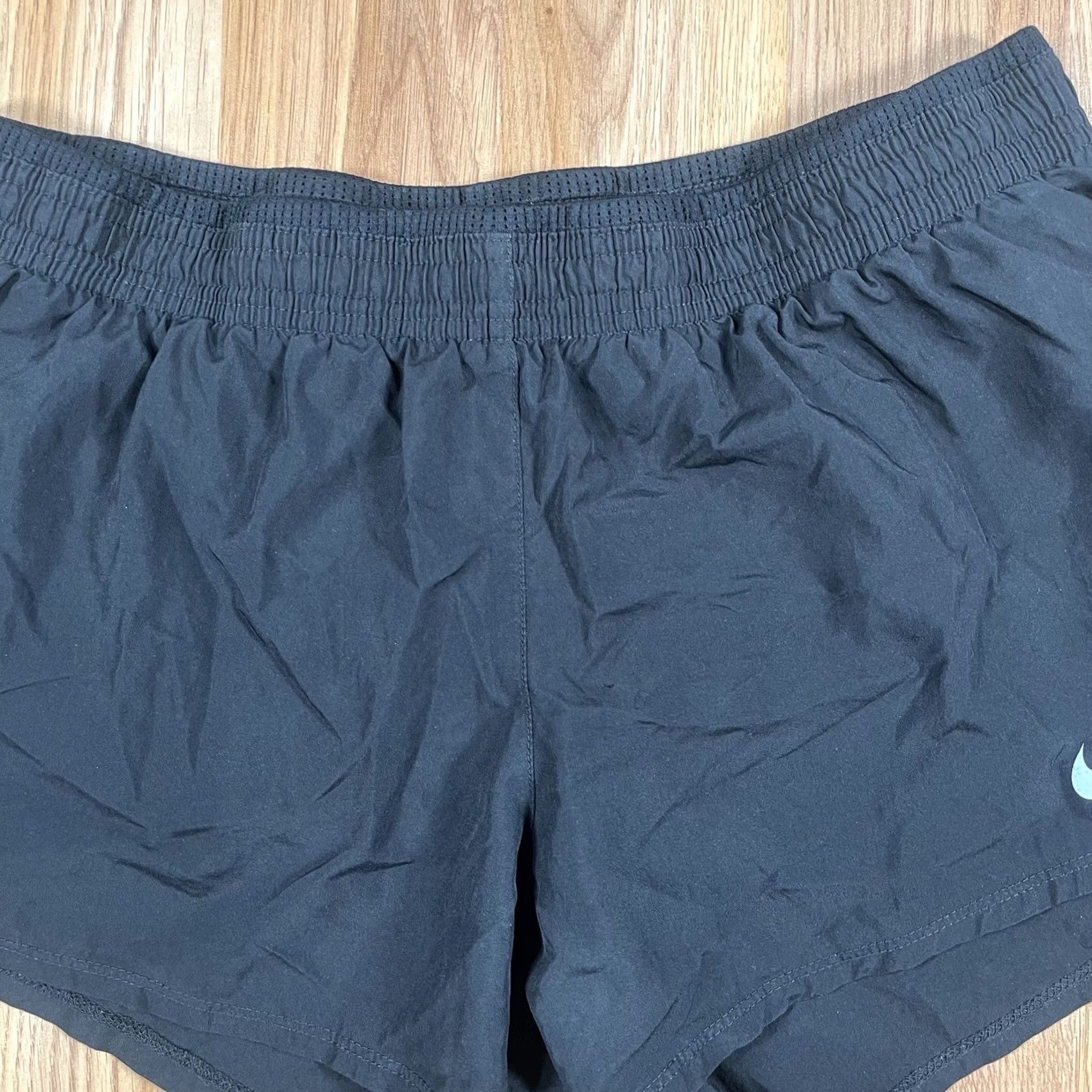 Nike Nike Shorts Womens XL Black Dri-Fit Athletic Running Swimming Cross Training Shirts? Size 40" / US 18 - 2 Thumbnail