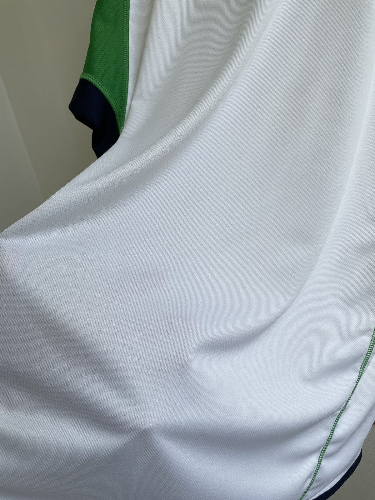 Vintage Ireland 2003 2004 2005 Football Shirt Soccer Jersey Umbro Size US XL / EU 56 / 4 - 25 Thumbnail