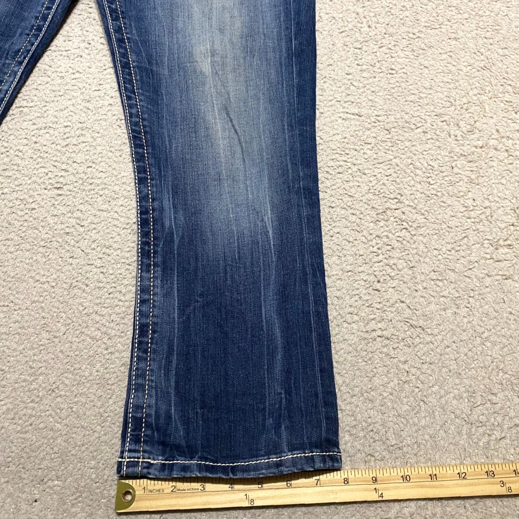 Vintage Buckle BKE Jeans Capri Mid Rise Blue Denim 30 Womens Regular 5-Pocket Stretch Size 30" / US 8 / IT 44 - 5 Thumbnail