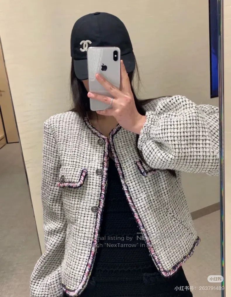 Chanel Chanel Lantern sleeve jacket Size XS / US 0-2 / IT 36-38 - 2 Thumbnail