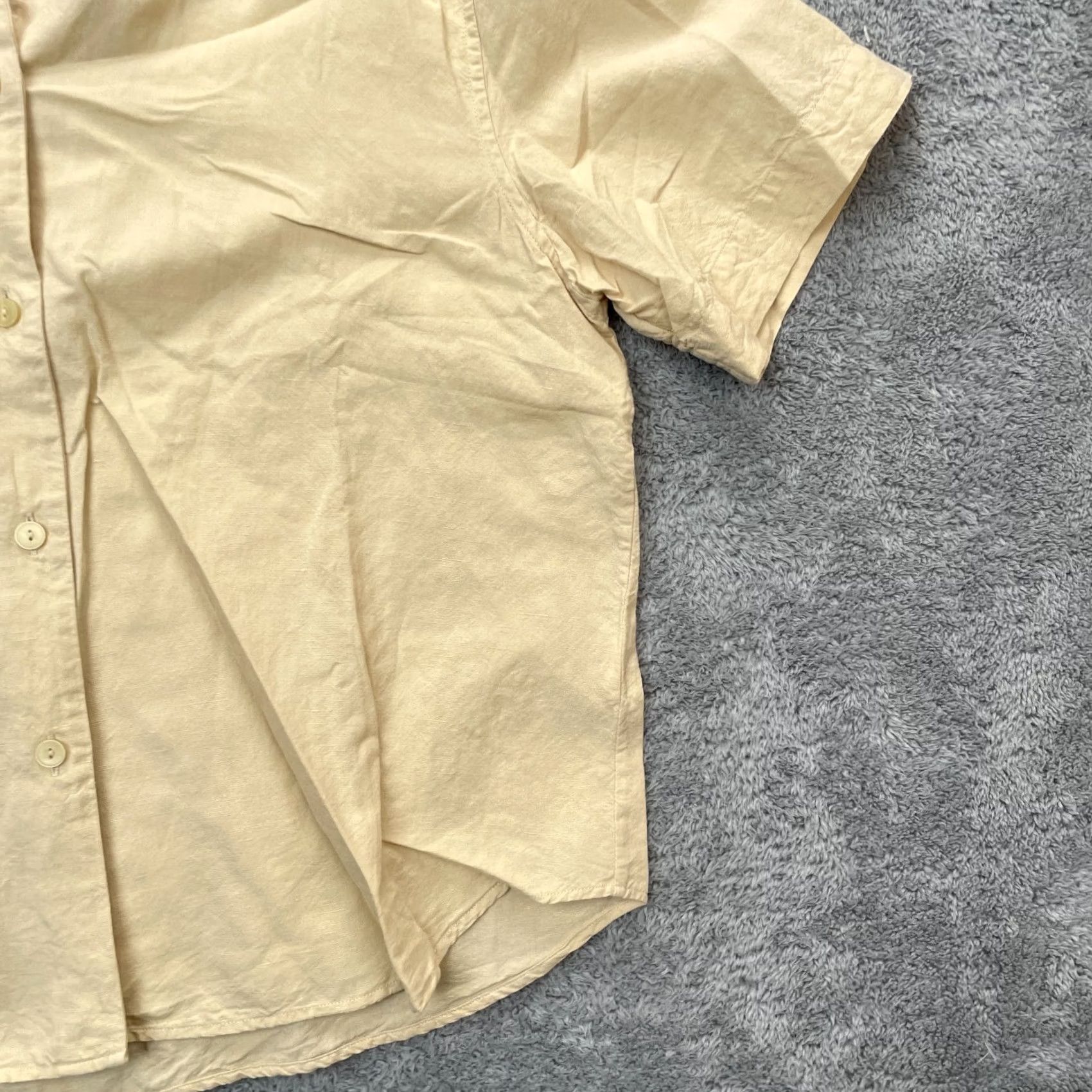 Uniqlo Uniqlo Shirt Womens L Beige Button Up Short Sleeve Camp Collar Tropical Hawaiian Beach Casual Workwear Size L / US 10 / IT 46 - 5 Thumbnail