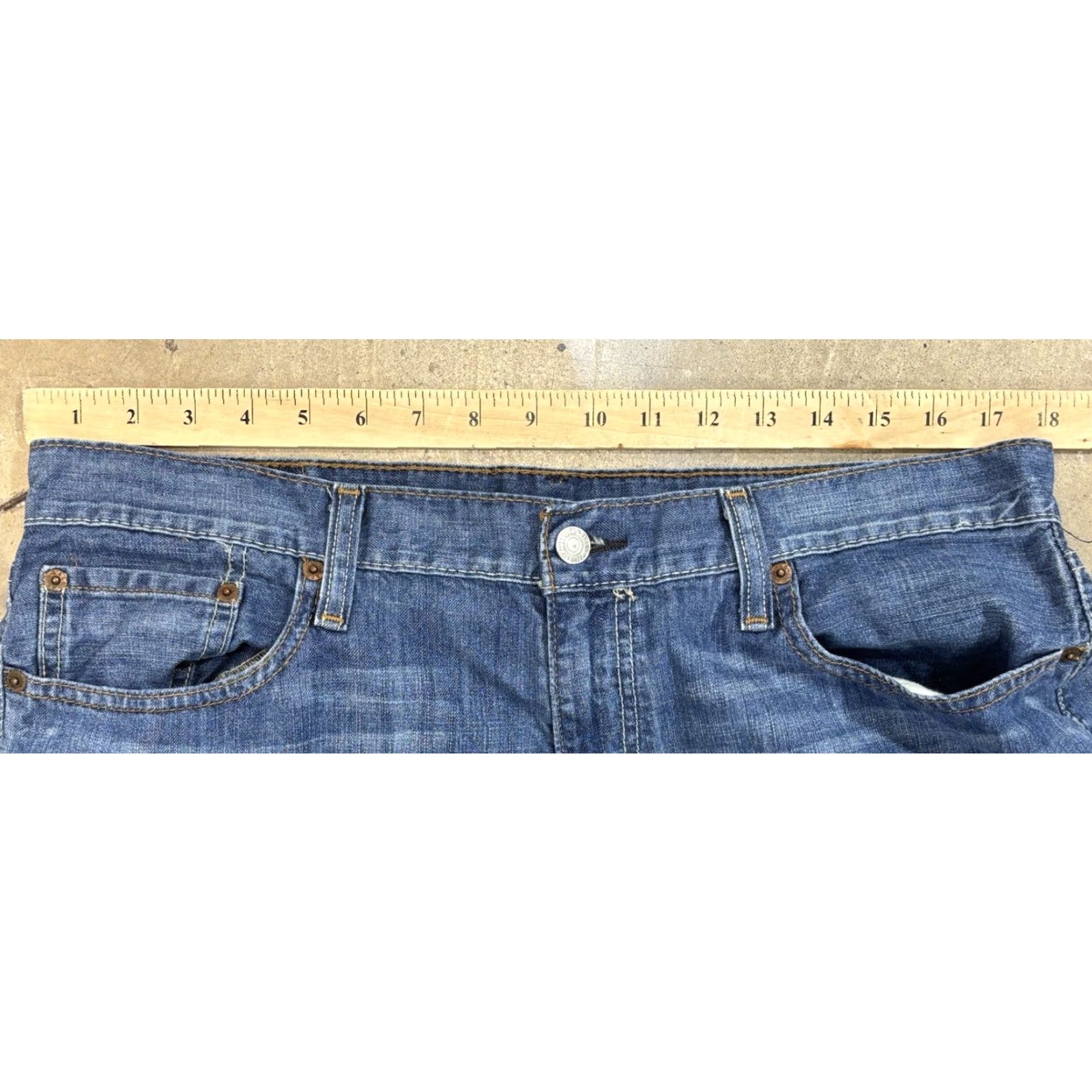 Levi's Levi's 514 Jeans Men 36X34 Blue Denim Straight Mid Rise Size US 36 / EU 52 - 6 Thumbnail
