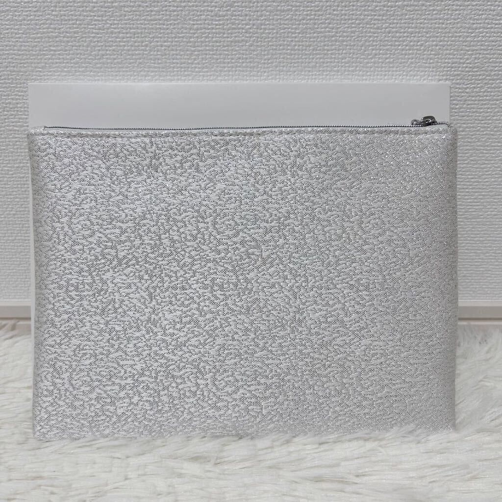 Dior Dior Holiday Collection Makeup Bag Size ONE SIZE - 3 Thumbnail