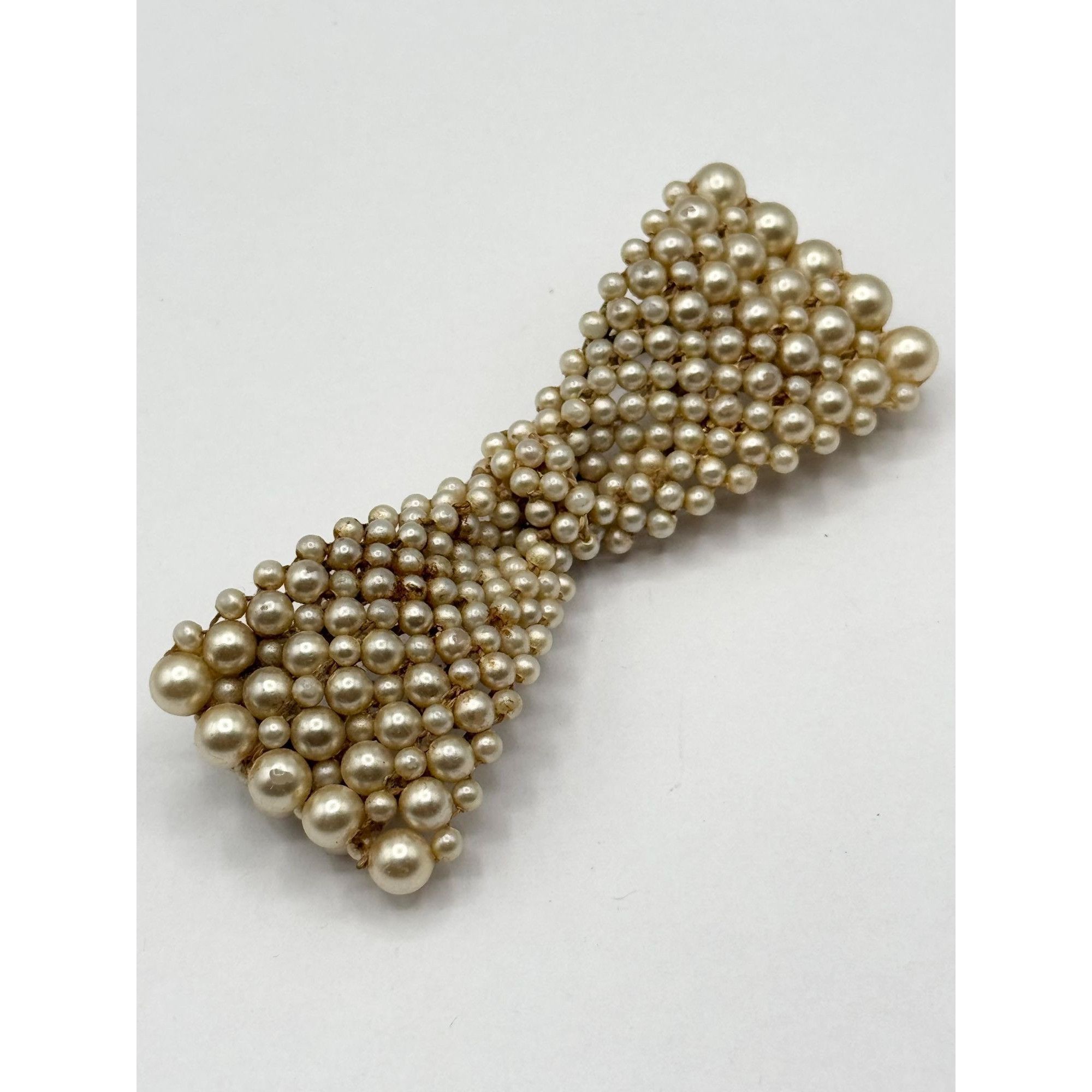 Vintage Estate hand beaded faux pearl filigree bow brooch pin Size ONE SIZE - 2 Thumbnail