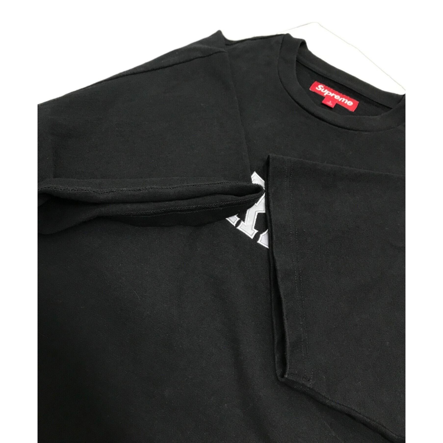 Supreme SUPREME Twill Applique Short Sleeve T-shirt Black Size L Size US L / EU 52-54 / 3 - 5 Thumbnail