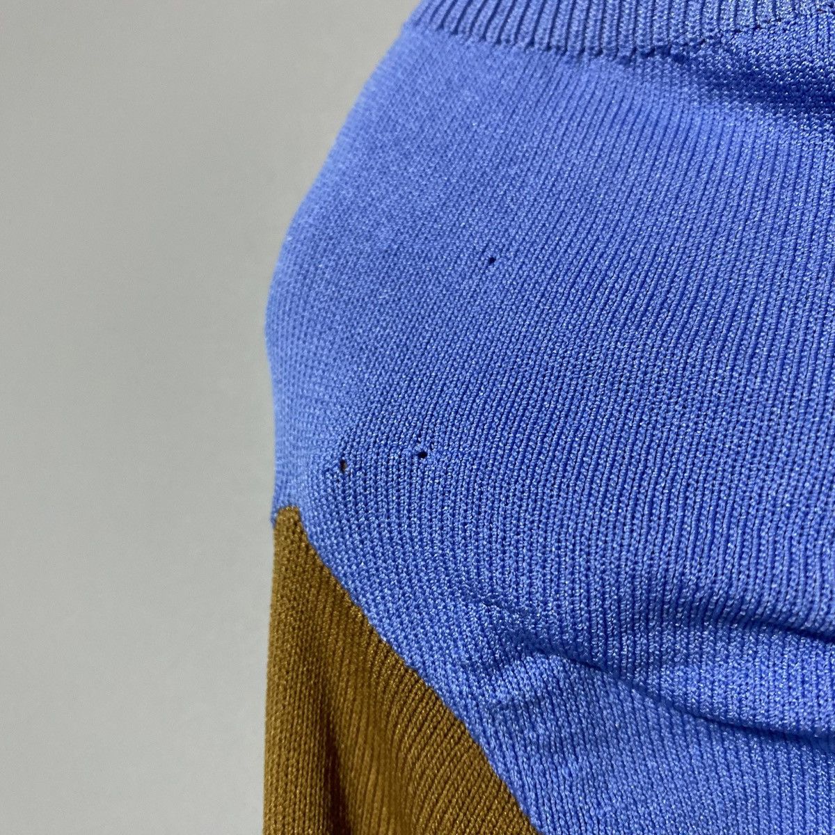 Acne Studios Acne Studios - “SAMPLE PIECE” - Long sleeve Knit Sweater Size M / US 6-8 / IT 42-44 - 3 Thumbnail