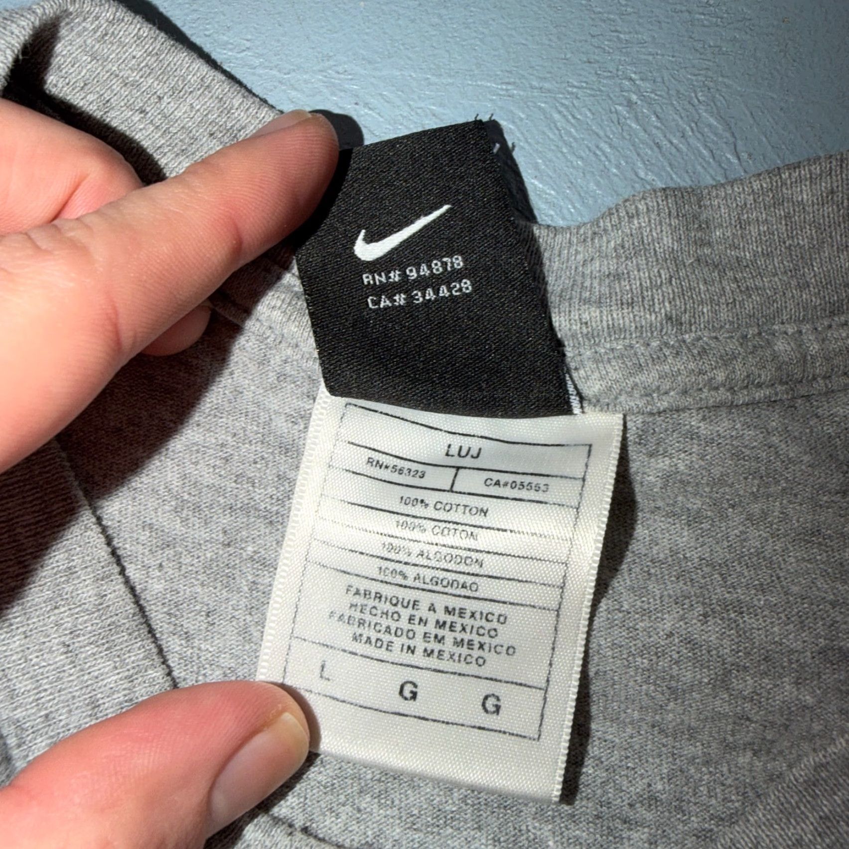Nike VINTAGE Nike Beavers Oregon Center Swoosh Y2K T Shirt Nike Sports Promo Cool Graphic Tee Size US L / EU 52-54 / 3 - 6 Thumbnail