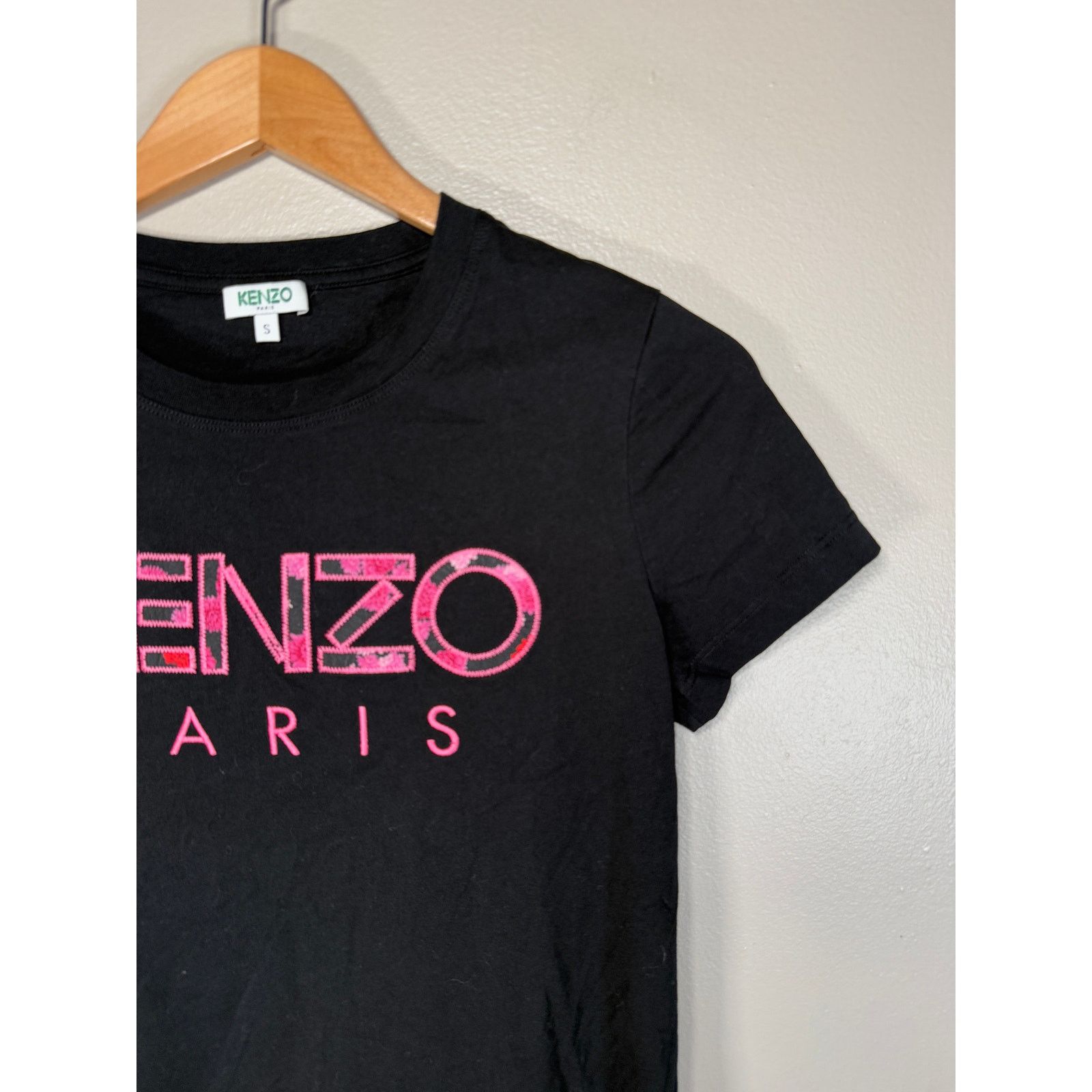 Kenzo NWOT Kenzo Pink Logo Tshirt size S $140 Size S / US 4 / IT 40 - 4 Thumbnail