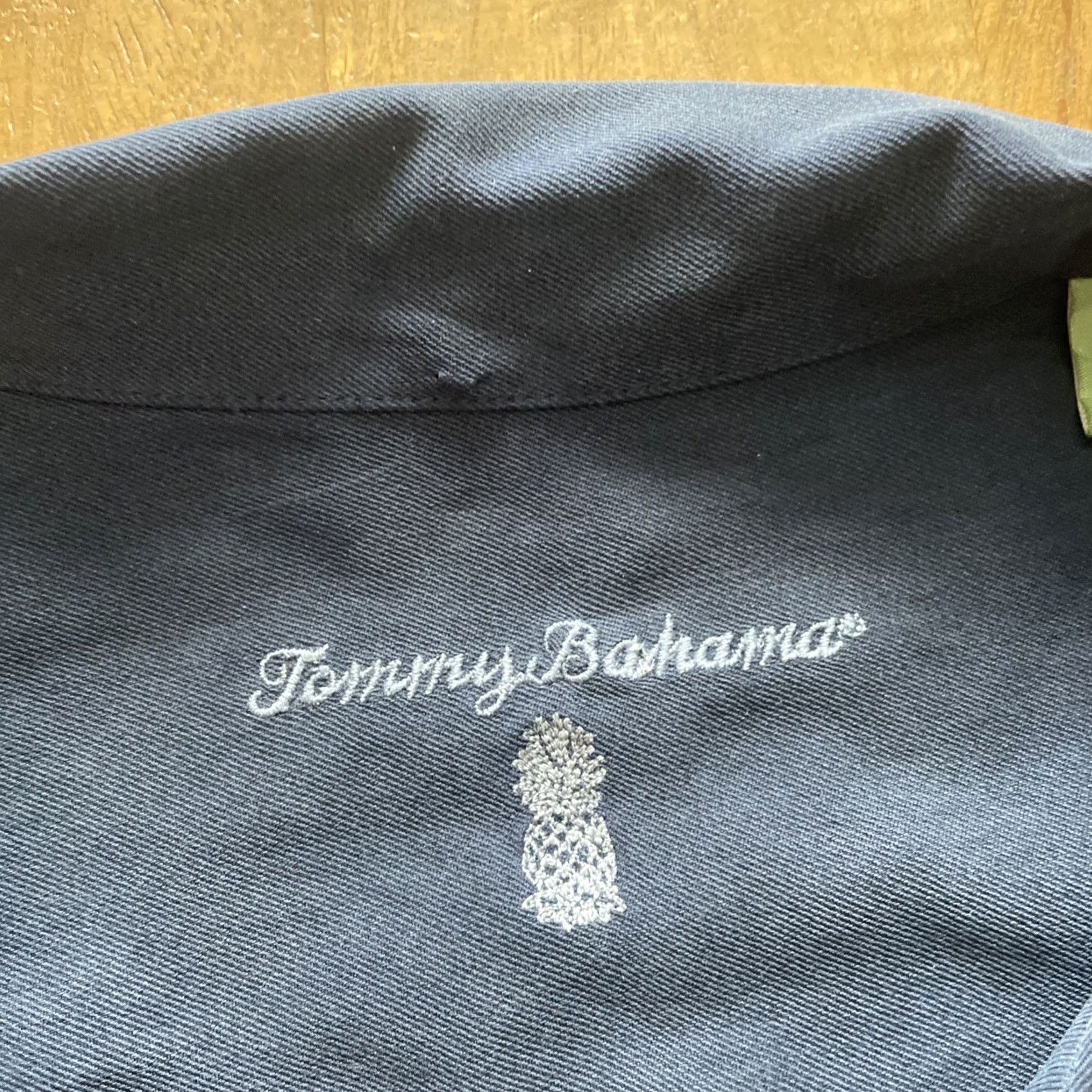 Tommy Bahama Tommy Bahama Shirt Mens XL Hawaiian Size Silk Navy Relaxed Loop Collar Size US XL / EU 56 / 4 - 3 Thumbnail