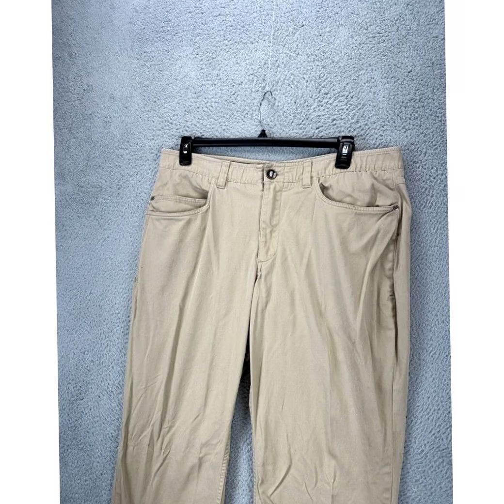 Under Armour Under Armour Pants Mens 36X30 Tan Loose Golf Khakis Chino Straight Leg Stretch Pants Mens 36X30 Tan Loose Golf Khakis Chino Straight Leg Stretch Size US 36 / EU 52 - 6 Thumbnail