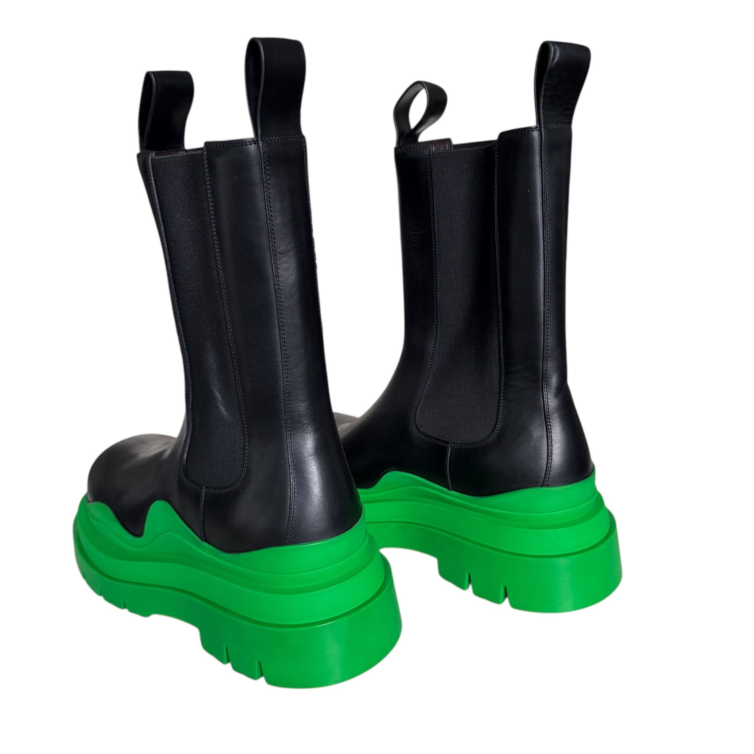 Bottega Veneta Black Leather Tire Boot 630284 (46)