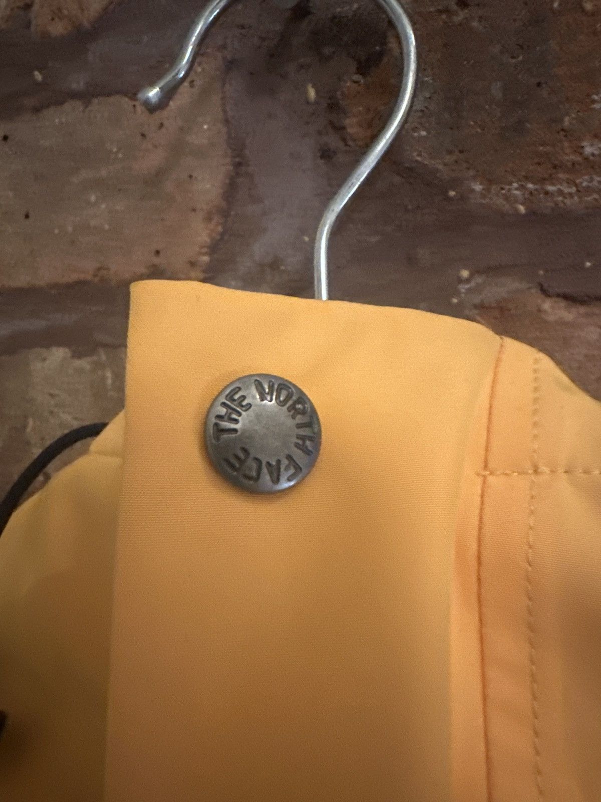 The North Face The North Face 1990 Retro Goretex Mountain Jacket Yellow Size US XS / EU 42 / 0 - 6 Thumbnail