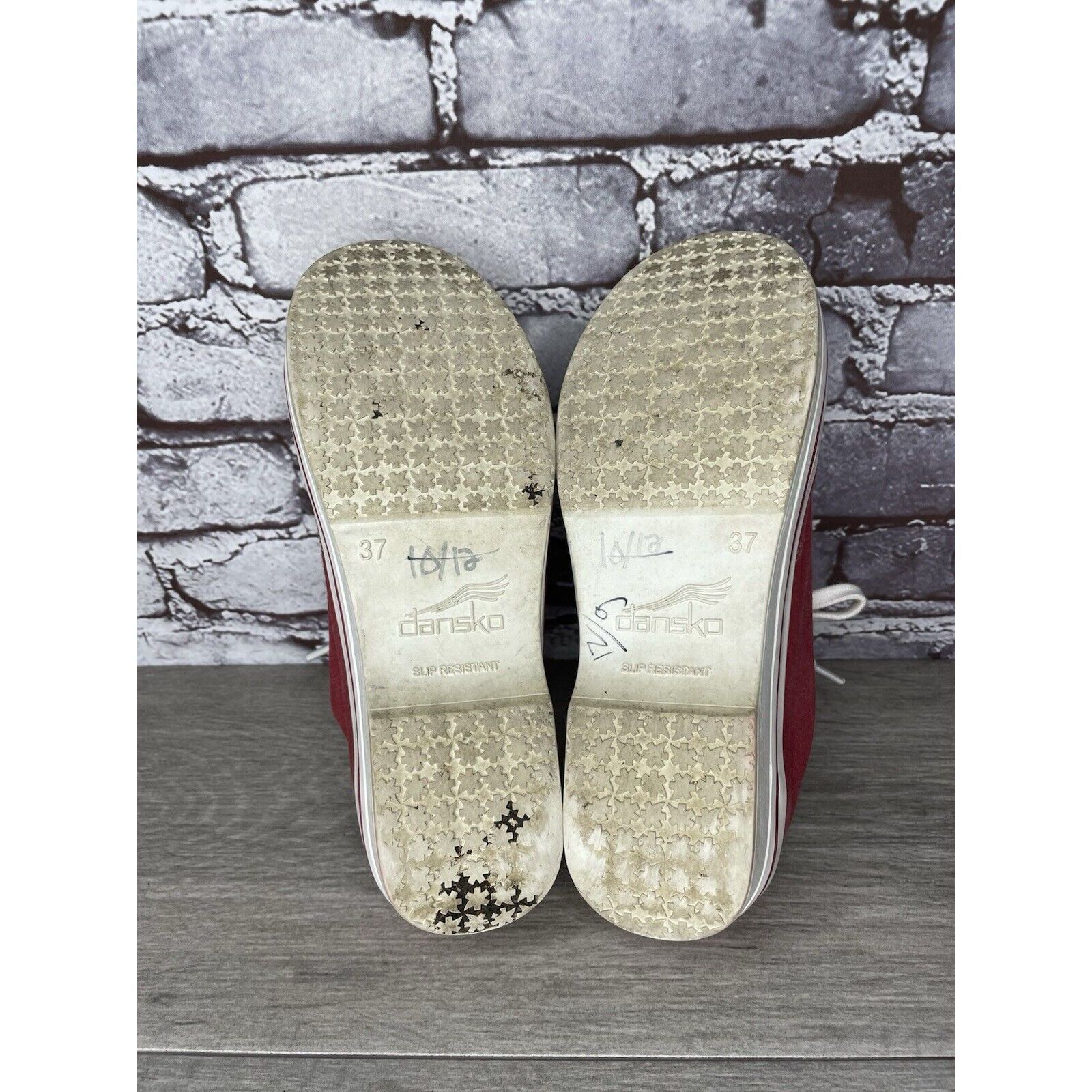 Other Dansko Vegan Red Fabric Canvas Lace Up Slip Workwear Clogs W Size US 7 / IT 37 - 7 Thumbnail