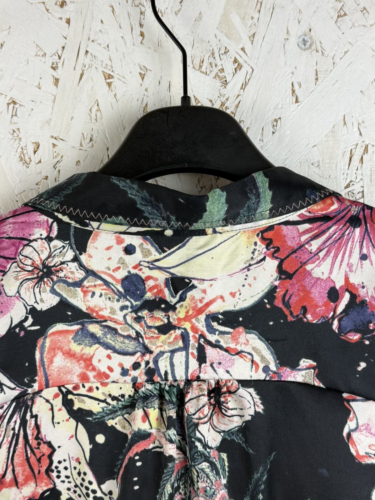 Just Cavalli Vintage Just Cavalli SS06 Floral Print Satin Shirt Blouse Size M / US 6-8 / IT 42-44 - 8 Thumbnail