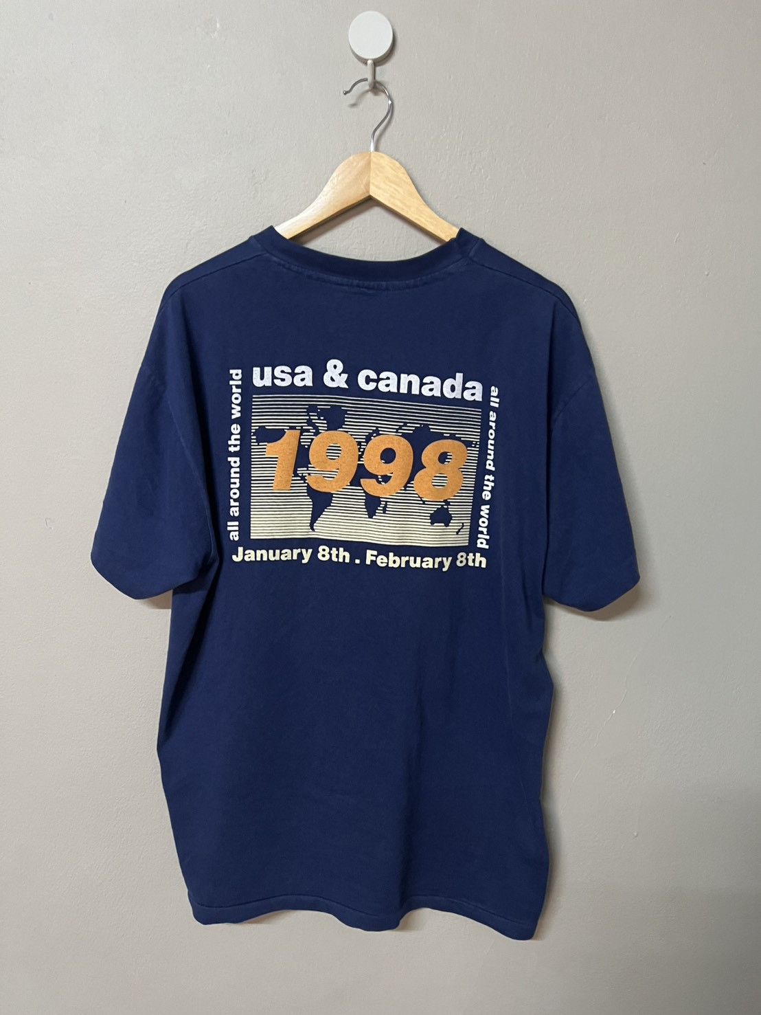 Vintage Vintage oasis 1998 usa and canada tour Size US XL / EU 56 / 4 - 3 Thumbnail