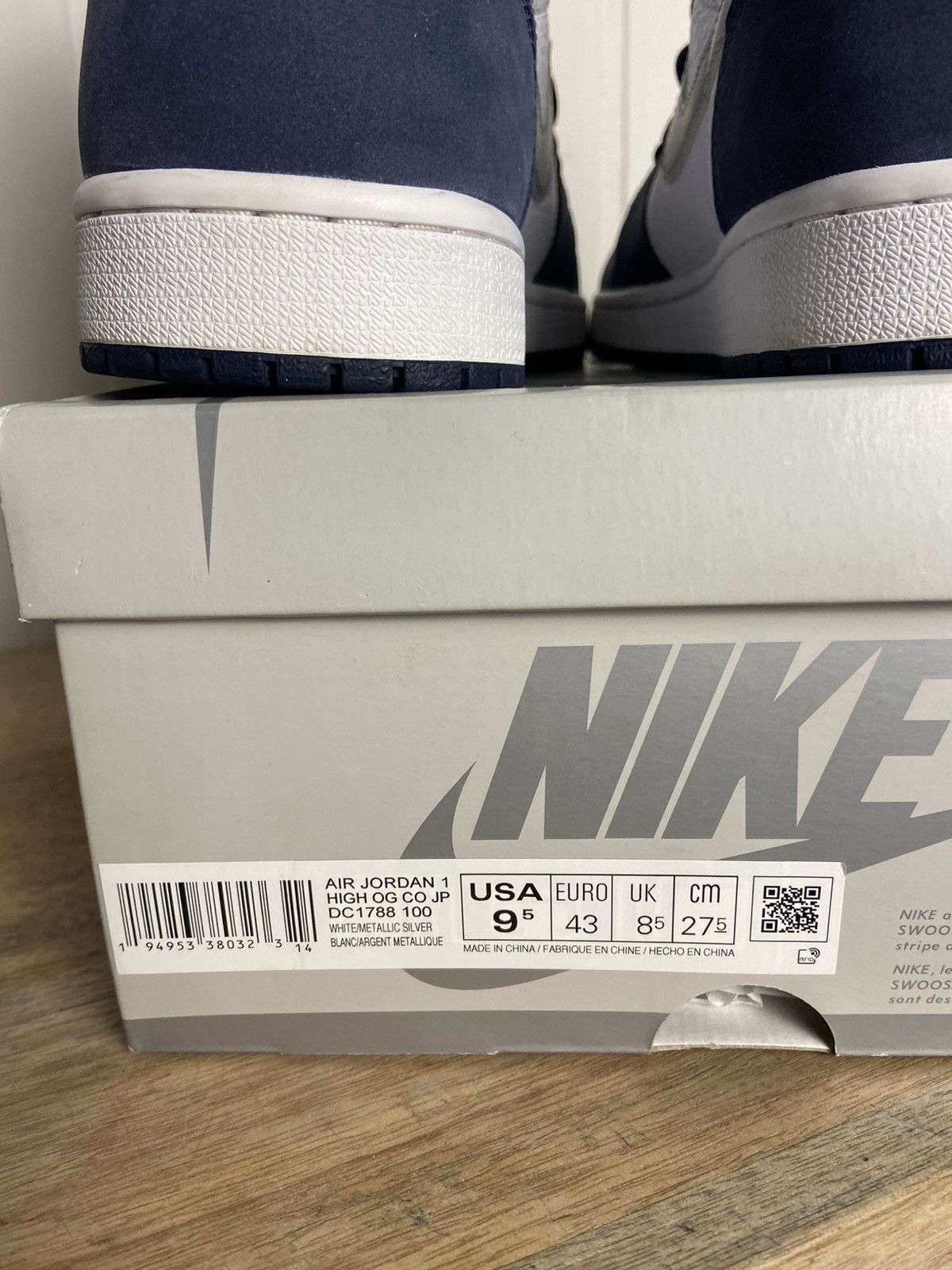 Jordan Brand Used Jordan 1 Retro High Japan Midnight size 9,5us Size US 9.5 / EU 42-43 - 7 Thumbnail