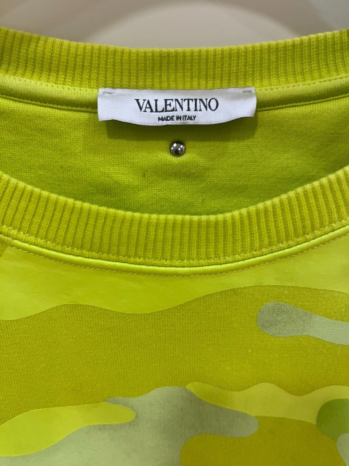 Valentino Valentino Camouflage Crewneck Sweatshirt Size US S / EU 44-46 / 1 - 1 Thumbnail