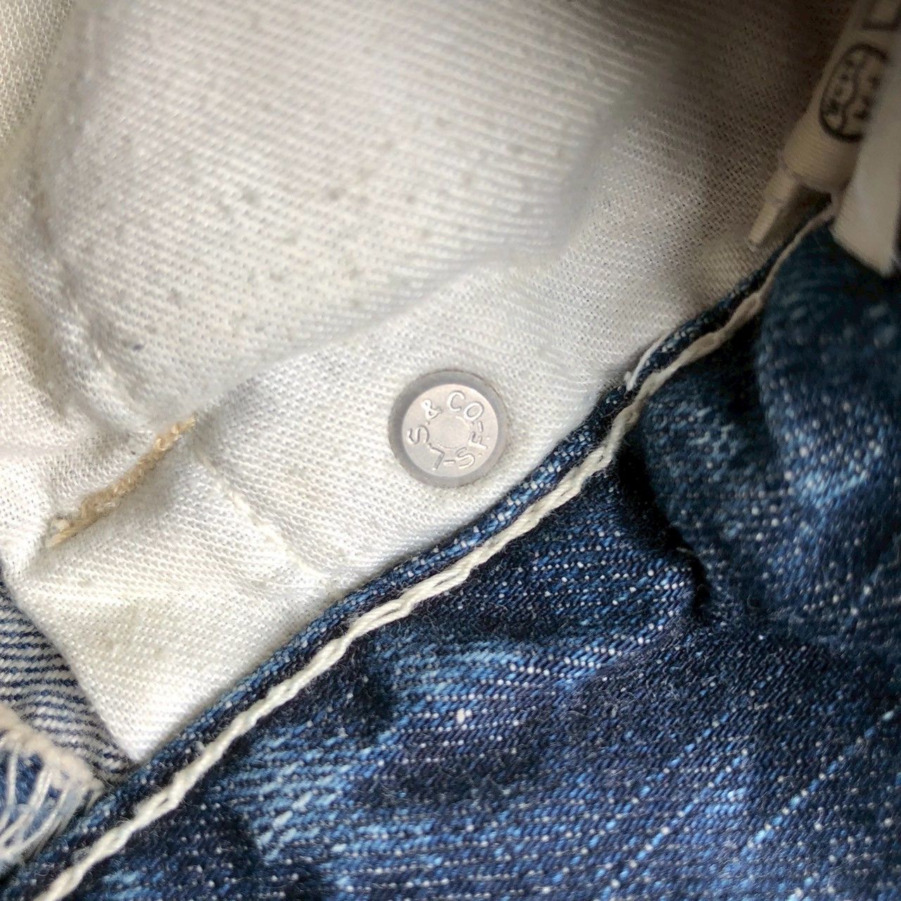 Levi's Vintage Levi’s Sashiko Boro Patch Distressed Denim W33 Size US 31 - 12 Thumbnail