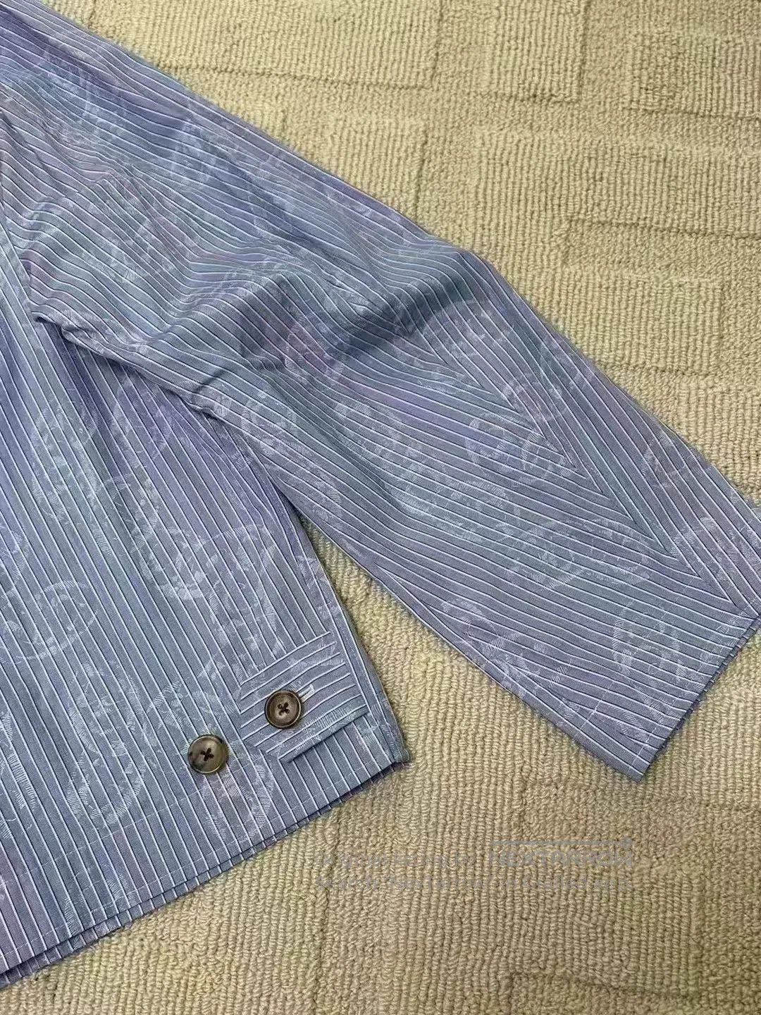 Hermes Blue Striped Patterned Light Jacket Size M. Size US M / EU 48-50 / 2 - 7 Thumbnail