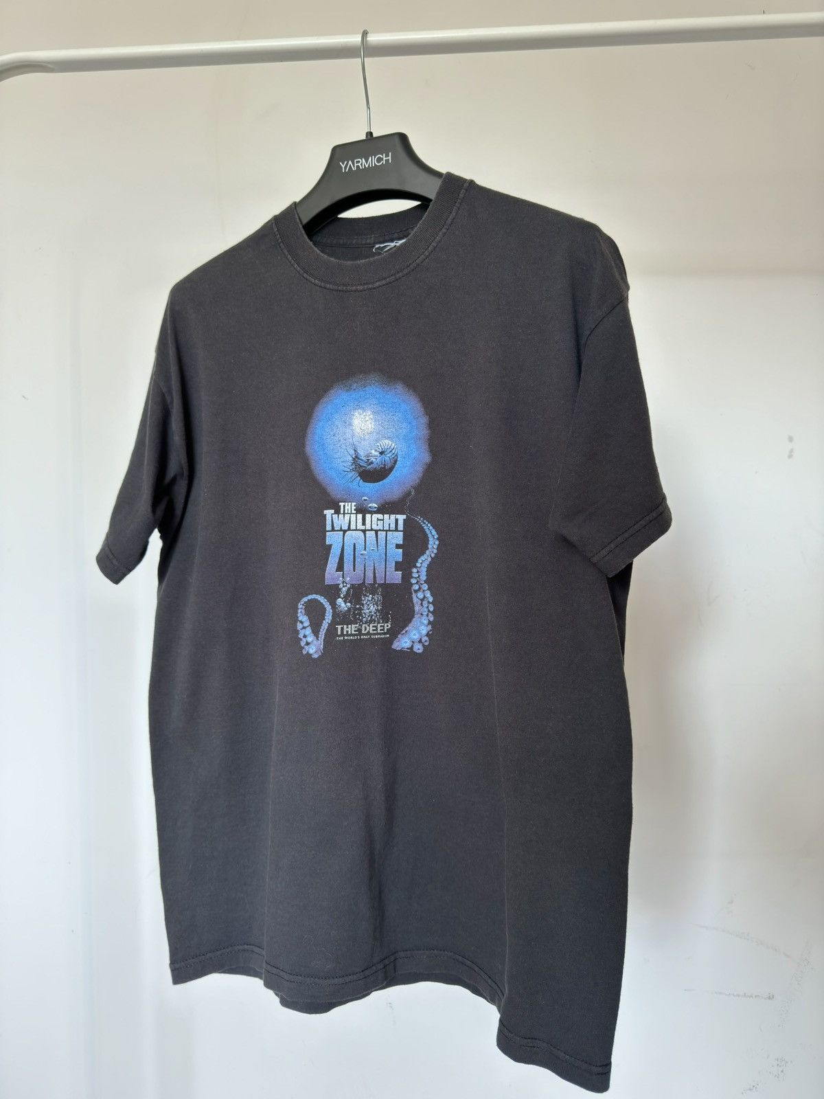 Band Tees Vintage 90s The Twilight Zone "The Deep" Movie Faded Tee Size US L / EU 52-54 / 3 - 2 Thumbnail