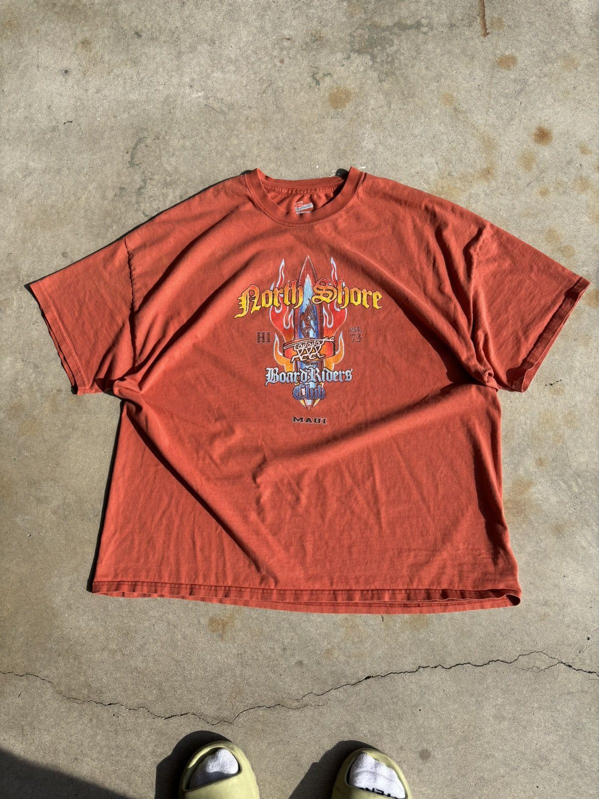 Other Vintage Early 2000s Faded North Shore Surf Flames Orange Tee Size US XXL / EU 58 / 5 - 1 Thumbnail