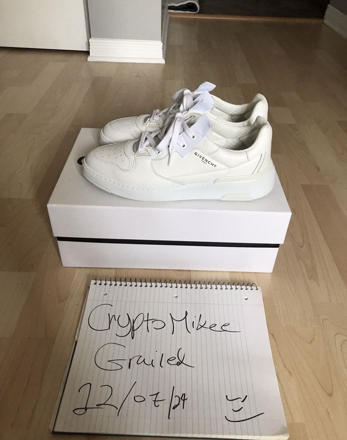 Givenchy Givenchy Leather Sneakers Size US 9 / EU 42 - 1 Thumbnail