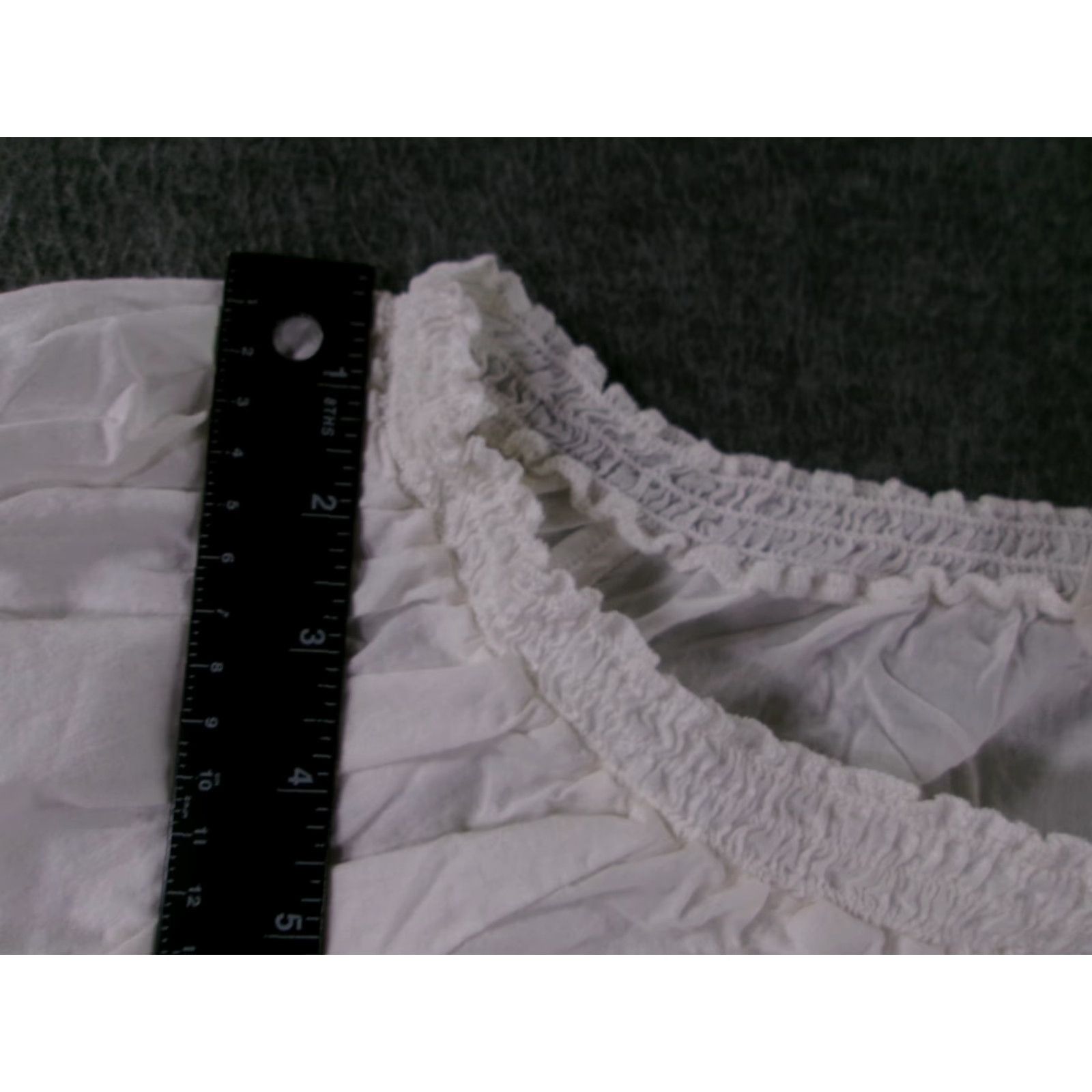 Old Navy Old Navy Blouse Women's Shirt Short Sleeve White Bohemian Peasant Round Neck Regular Fit Cotton 100% Basic Casual Workwear Top S Size S / US 4 / IT 40 - 7 Thumbnail
