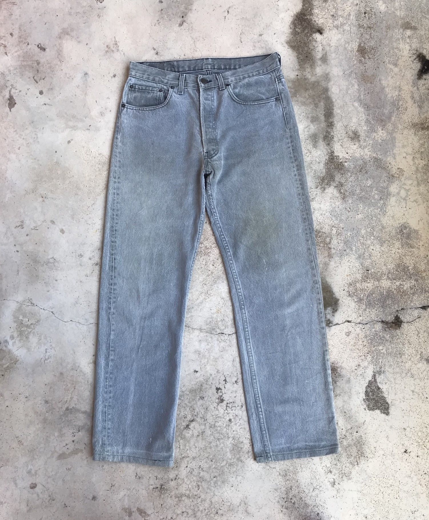 Levi's × Vintage Vintage Levis 501 dirty distressed faded black jean Size US 30 / EU 46 - 1 Thumbnail