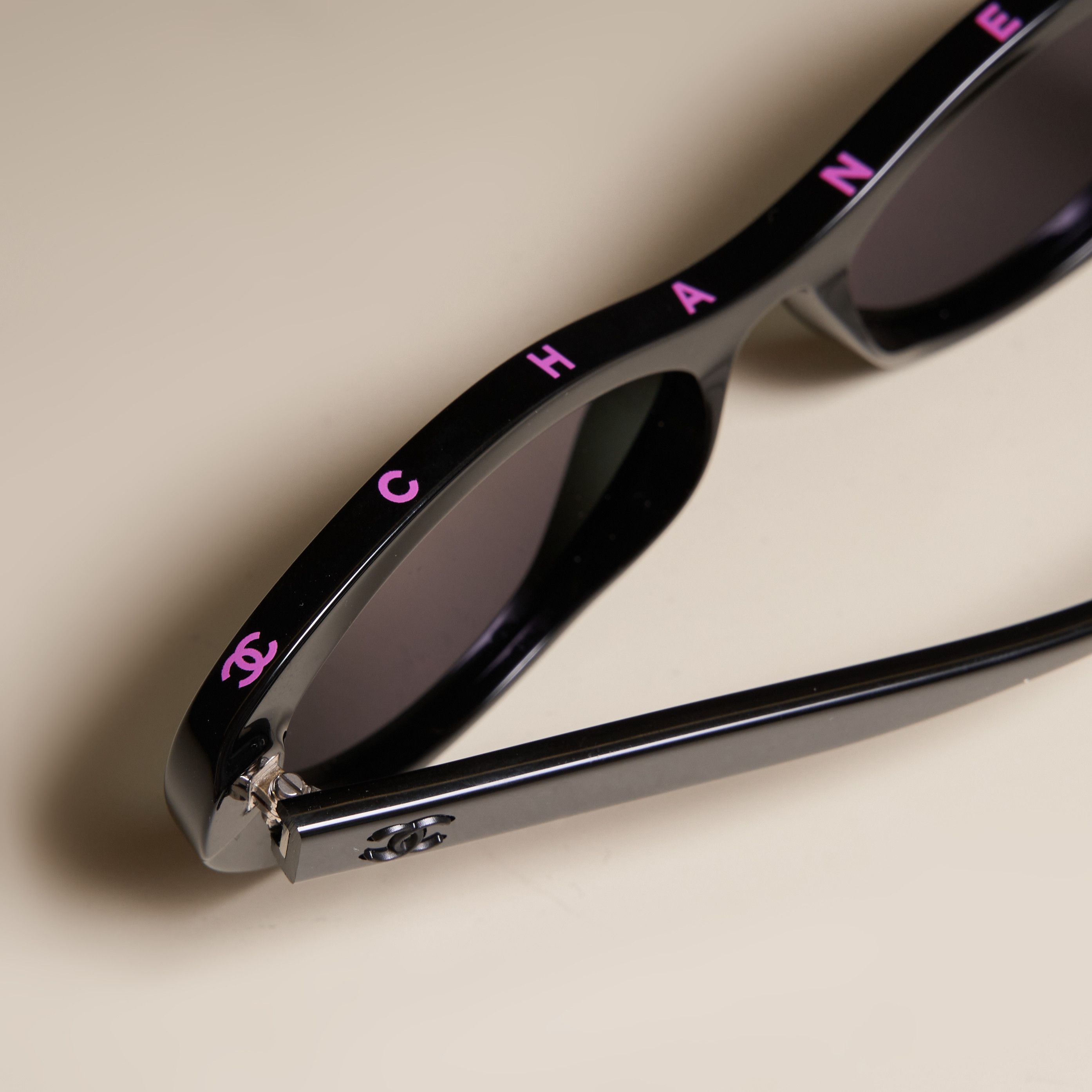 Chanel CHANEL 0CH5416 1711S4 Sunglasses BLACK Size ONE SIZE - 5 Thumbnail