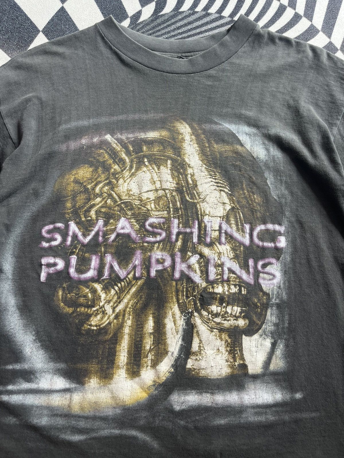 Band Tees Vintage The Smashing Pumpkins Giger Elephant 90’s Tshirt Size US M / EU 48-50 / 2 - 1 Thumbnail