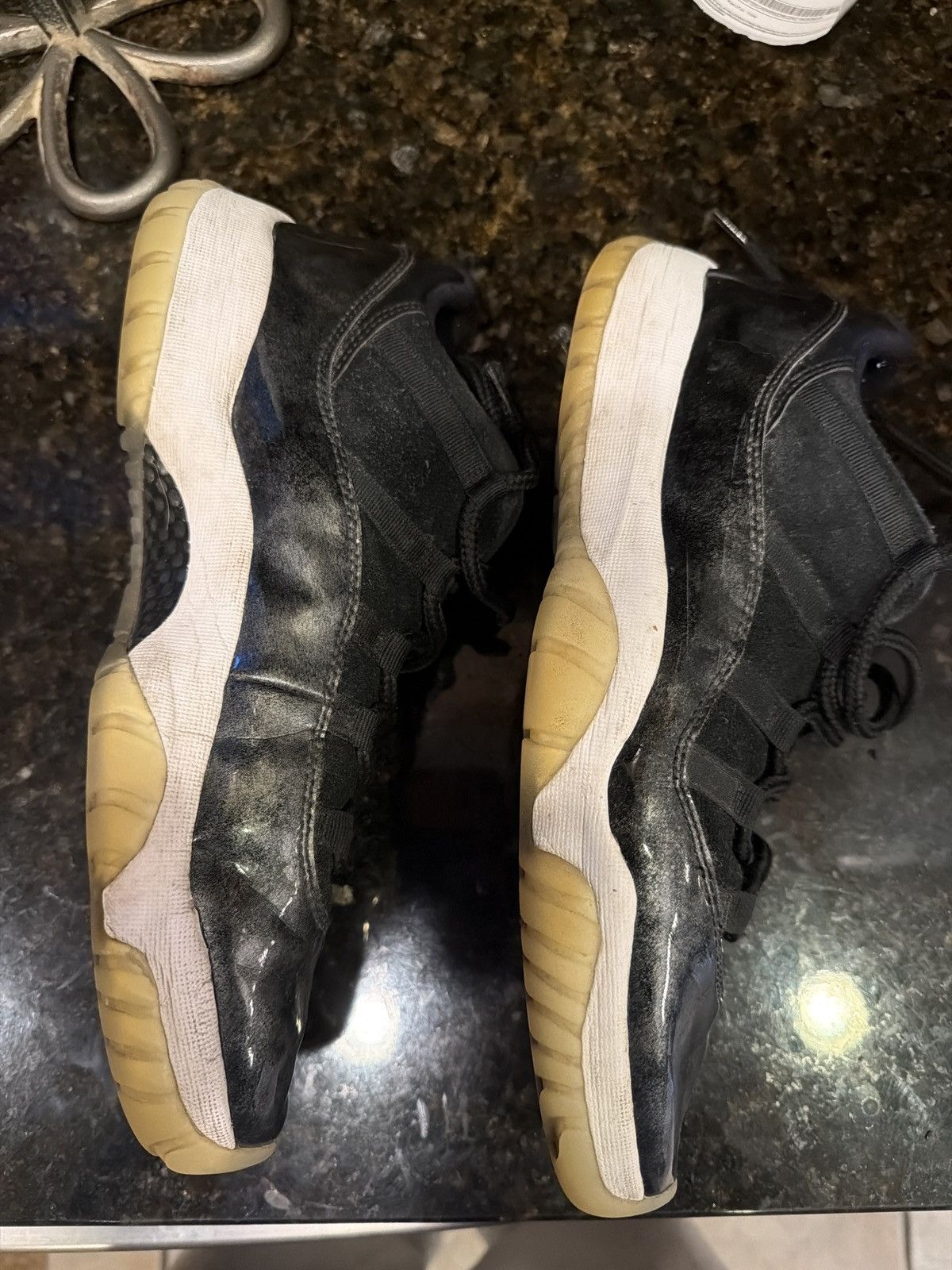 Jordan Brand Jordan 11 low Size US 10.5 / EU 43-44 - 6 Thumbnail