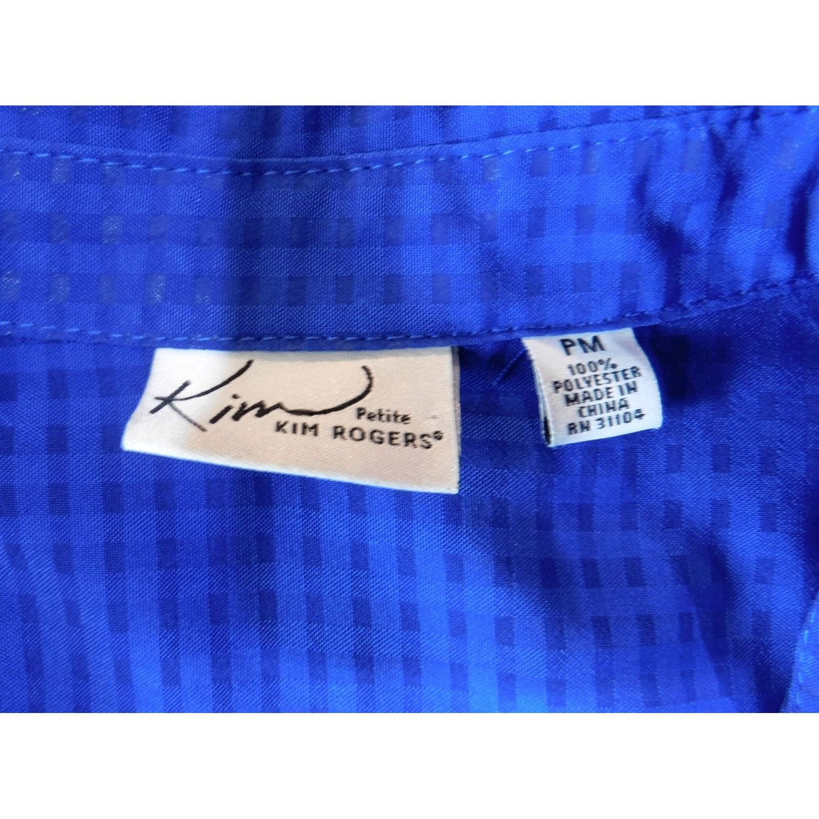 Vintage Kim Rogers Womens Blouse PM Petites Blue Button-Up Plaid Polyester Shirt Short Sleeve Collared Casual Knit Stretch Gud? Size M / US 6-8 / IT 42-44 - 7 Thumbnail