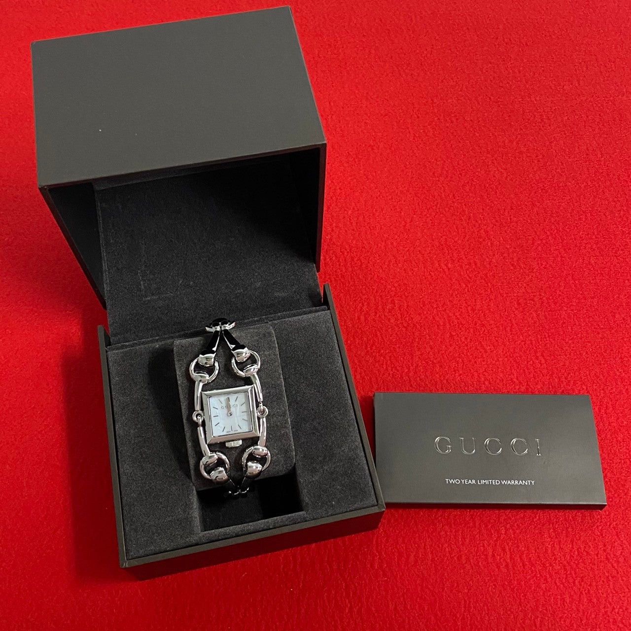 Gucci Gucci Watche Silver Metal Size ONE SIZE - 1 Thumbnail