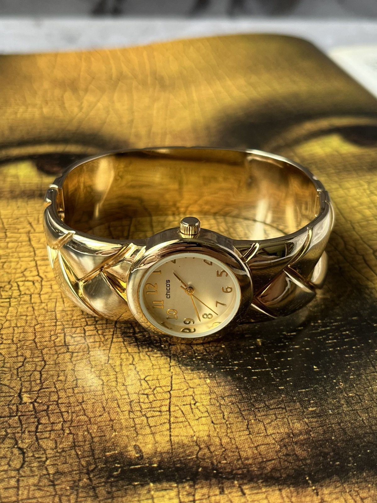 Jewelry Chicos Elegant Watch with Gold Woven Bracelet Size ONE SIZE - 3 Thumbnail