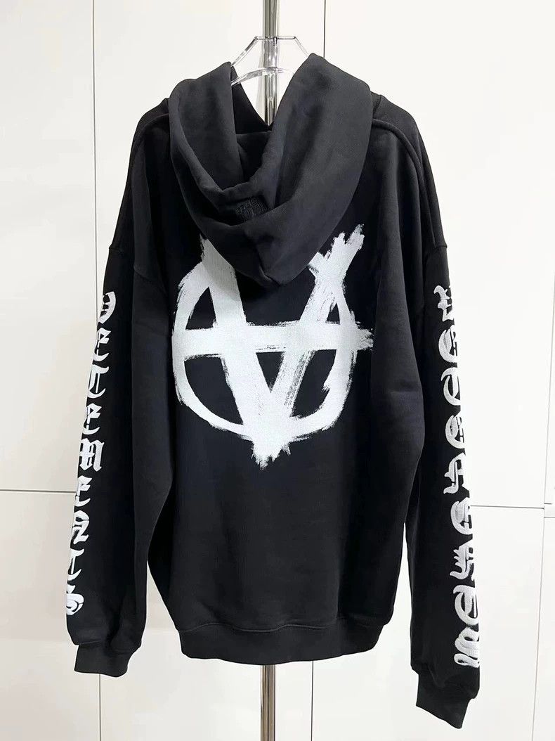 Vetements Vetements 21FW Black Logo Print Oversized Hooded Sweatshir Size US S / EU 44-46 / 1 - 2 Thumbnail